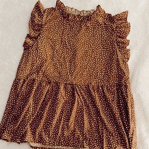 Dotted Babydoll shirt with decorative sleeves and collar